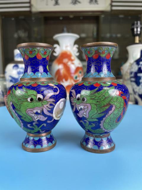 古玩陶瓷銅胎 掐絲琺瑯彩  龍紋盤口瓶一對拍賣，當前價格650元