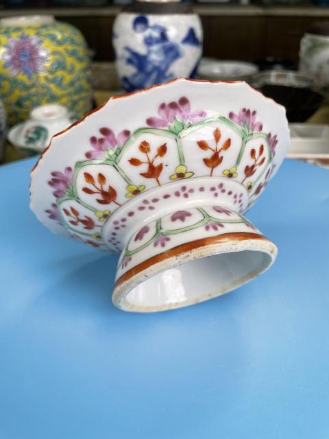 古玩陶瓷清咸豐 精品料彩粉彩花卉紋高足菱口盤拍賣,當(dāng)前價格2100元