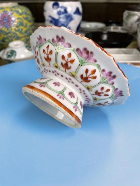 古玩陶瓷清咸豐 精品料彩粉彩花卉紋高足菱口盤拍賣,當(dāng)前價格2100元