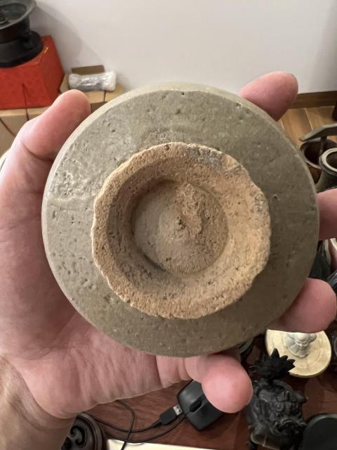 古玩陶瓷明初龍泉窯系圈足香爐拍賣，當前價格999元
