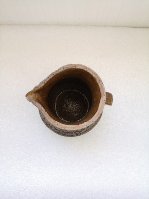 古玩陶瓷清代早期褐釉印花流口執壺拍賣,當前價格680元