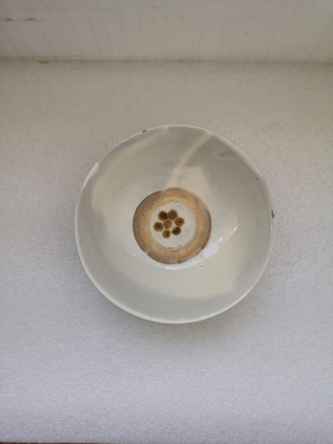 古玩陶瓷元代磁州窯褐彩花卉紋碗拍賣,當前價格450元