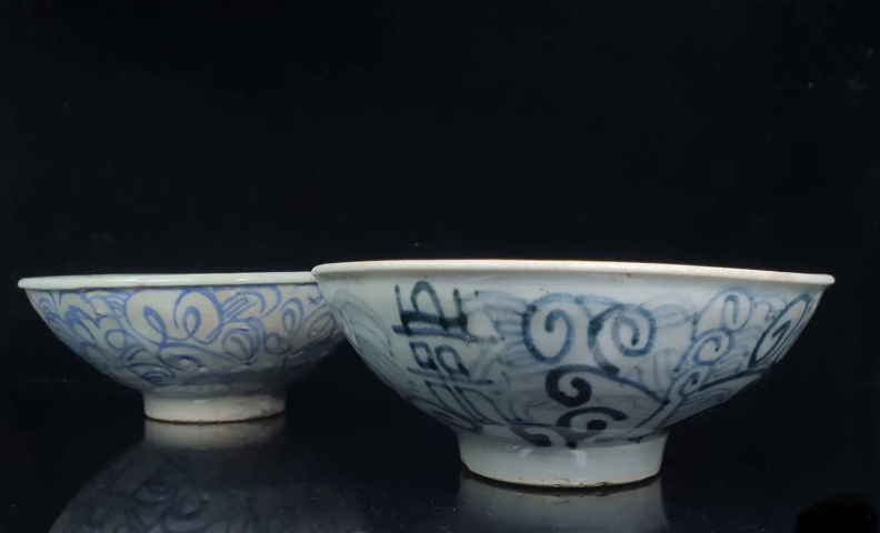 古玩陶瓷晚清纏枝花囍字紋青花碗一對(duì)拍賣，當(dāng)前價(jià)格199元