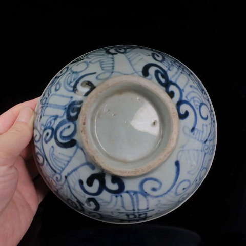 古玩陶瓷晚清纏枝花囍字紋青花碗一對(duì)拍賣，當(dāng)前價(jià)格199元