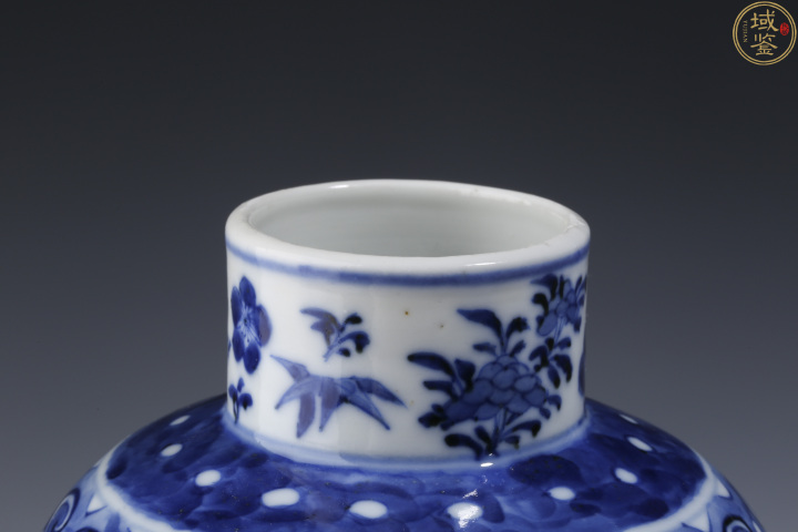 古玩陶瓷清晚期·青花穿花龍紋蓋瓶拍賣，當前價格8000元