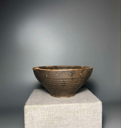 古玩陶瓷明末褐釉茶硯缽拍賣,當前價格0元