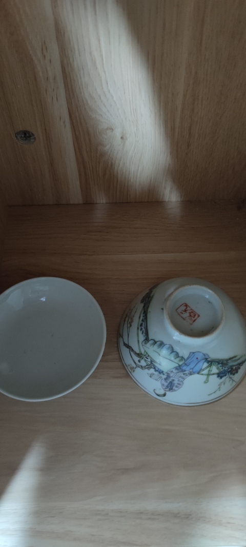 古玩陶瓷【望月樓】民國時期粉彩桃花仕女人物紋蓋碗拍賣，當前價格1800元