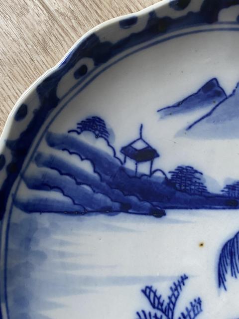 古玩陶瓷日本大正山水紋青花盤拍賣，當前價格350元