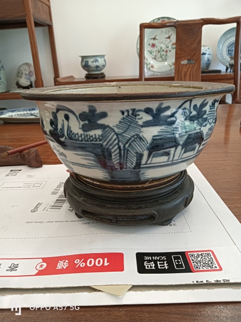 古玩陶瓷清中期鐵銹釉青花山水紋香爐拍賣，當前價格1400元