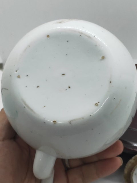古玩陶瓷清光緒 淺絳彩人物紋提梁壺拍賣,當(dāng)前價格3700元