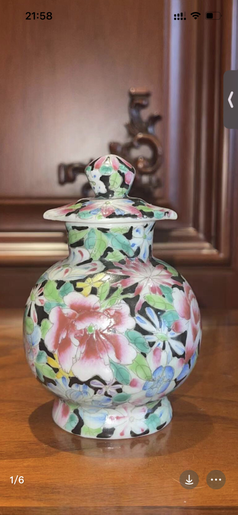 古玩陶瓷民國(guó)大清乾隆年制款百花不落地粉彩蓋罐拍賣(mài)，當(dāng)前價(jià)格1880元