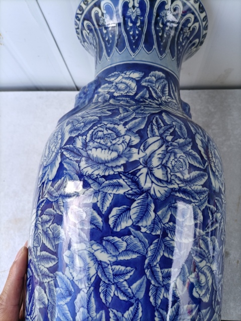古玩陶瓷青花牡丹花卉雙鋪耳瓶拍賣，當(dāng)前價(jià)格900元