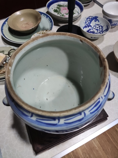 古玩陶瓷清代道光至咸豐纏枝花卉紋四系粥罐拍賣,當前價格588元