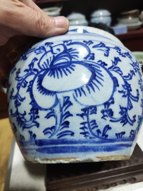 古玩陶瓷清代道光至咸豐纏枝花卉紋四系粥罐拍賣,當前價格588元