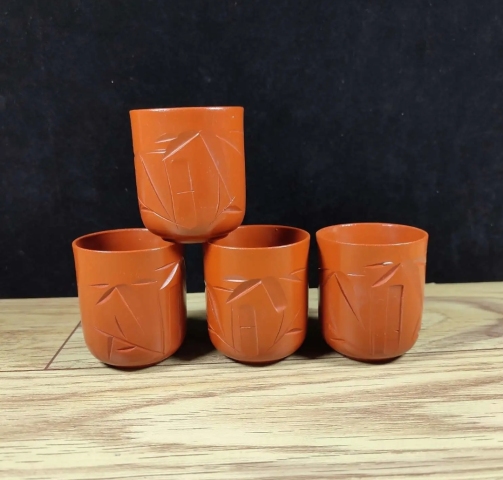 古玩陶瓷出口創(chuàng)匯期花卉紋杯一組拍賣,當(dāng)前價(jià)格260元