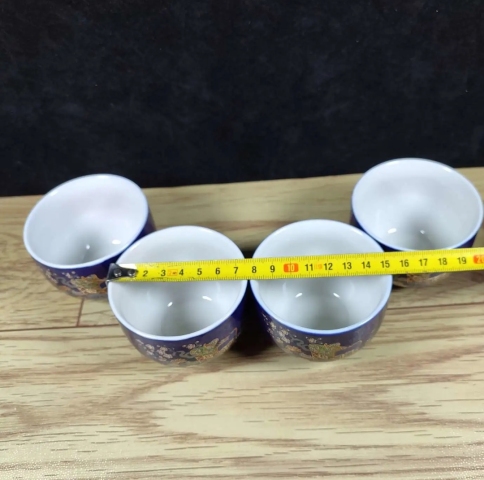 古玩陶瓷六十至八十年代藍釉花卉紋杯拍賣,當前價格220元