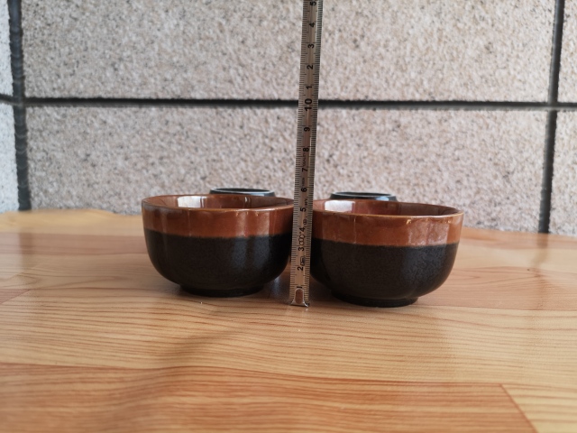 古玩陶瓷八十年代紫金釉黑釉杯拍賣，當前價格260元