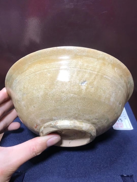 古玩陶瓷宋龍泉刻花紋碗拍賣,當前價格2200元