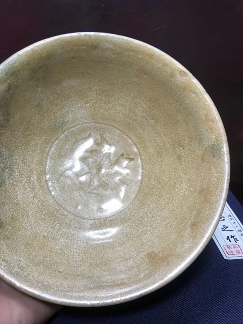 古玩陶瓷宋龍泉刻花紋碗拍賣,當前價格2200元
