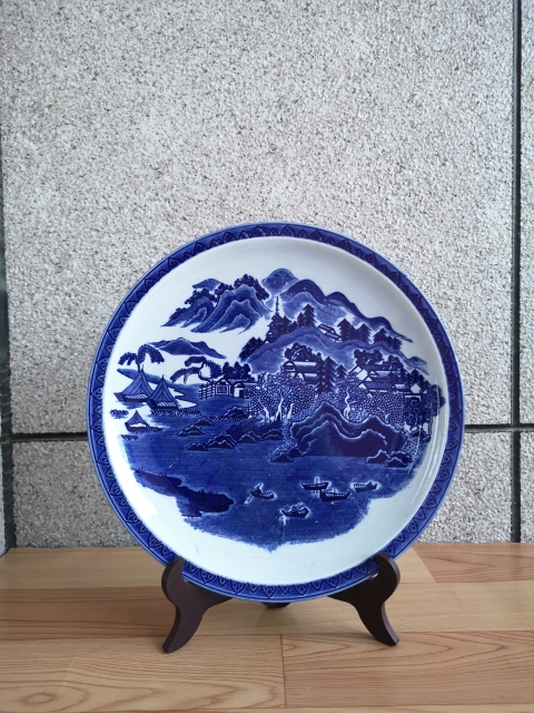 古玩陶瓷六十至八十年代青花盤拍賣，當(dāng)前價(jià)格399元