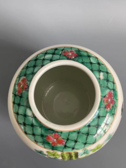 古玩陶瓷民國時期粉彩人物罐拍賣,當前價格1999元