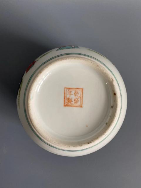古玩陶瓷民國時期粉彩人物罐拍賣,當前價格1999元