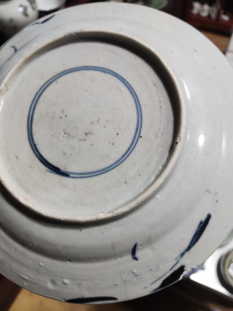 古玩陶瓷清代康熙青花留白龍紋盤拍賣,當前價格220元