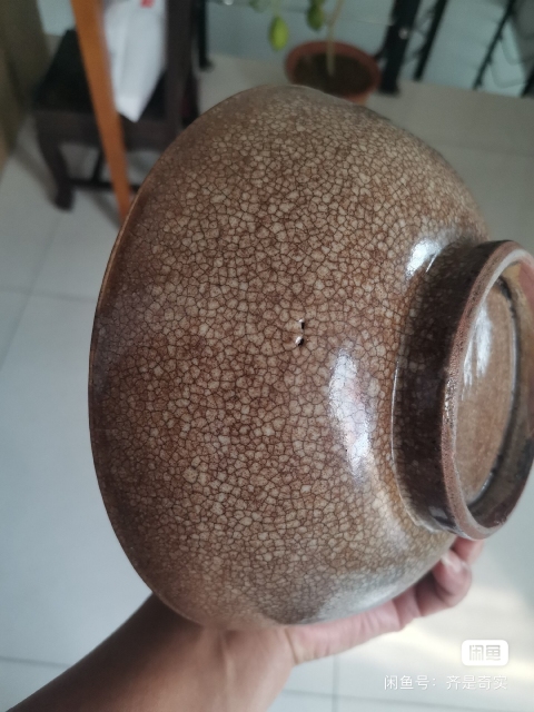 古玩陶瓷清中乾隆時期哥釉大碗拍賣,當前價格9800元