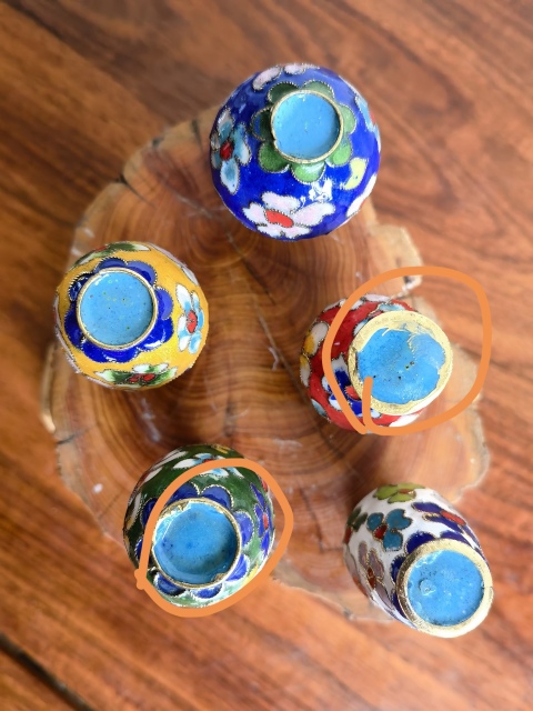 古玩雜項景泰藍銅瓶拍賣,當前價格150元