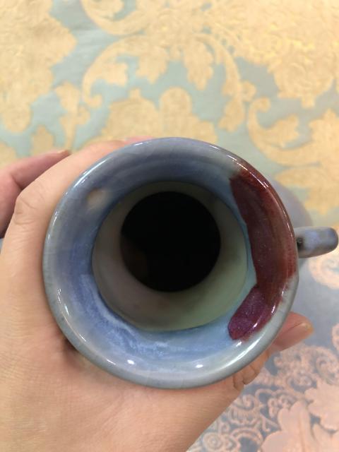 古玩陶瓷新春放漏鈞窯彩繪山水人物抱月瓶拍賣,當(dāng)前價格2660元