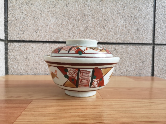 古玩陶瓷五彩蓋碗拍賣，當前價格350元