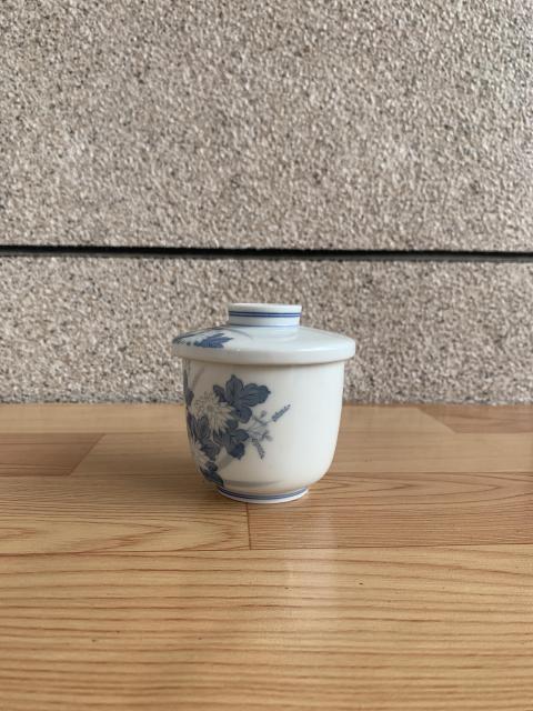 古玩陶瓷六十至八十年代花卉紋蓋杯拍賣，當前價格160元