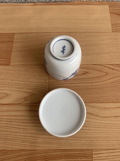古玩陶瓷六十至八十年代花卉紋蓋杯拍賣，當前價格160元