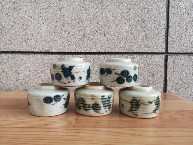 古玩陶瓷六十至八十年代花卉紋杯拍賣，當(dāng)前價格260元