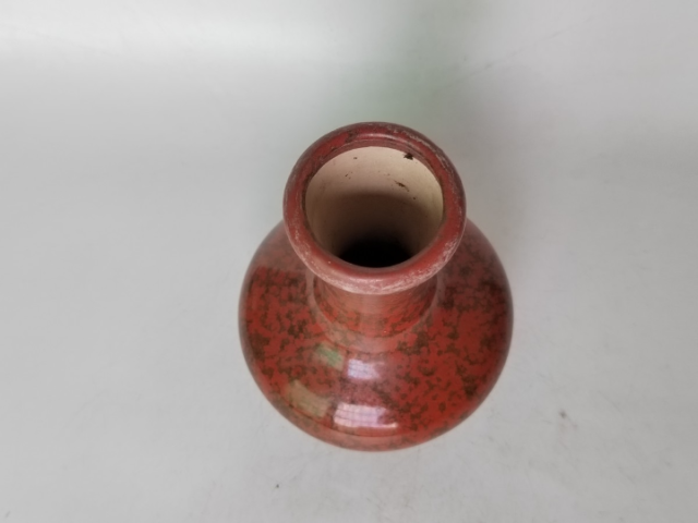 古玩陶瓷紅釉瓶拍賣,當前價格130元