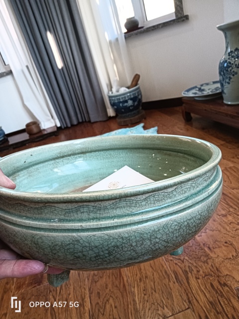 古玩陶瓷龍泉三足大號香爐拍賣,當前價格21000元