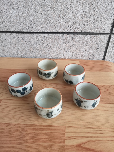 古玩陶瓷六十至八十年代花卉紋杯拍賣，當(dāng)前價格260元