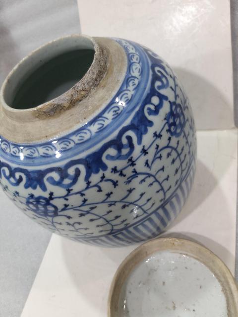 古玩陶瓷清中纏枝花卉紋青花蓋罐拍賣,當前價格1288元