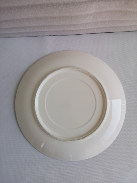 古玩陶瓷上一個世紀晚期孔雀盤拍賣，當前價格398元