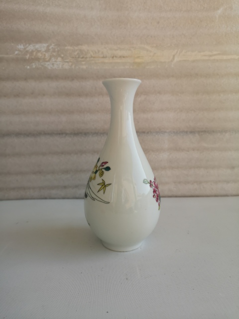 古玩陶瓷八十年代鶴紋玉壺春瓶拍賣,當(dāng)前價(jià)格260元