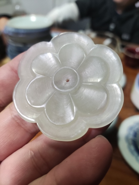 古玩玉器和田雕玉花片拍賣，當前價格368元