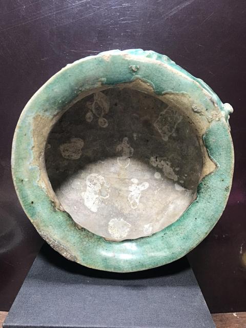 古玩陶瓷明代.綠釉浮雕雙龍爐拍賣，當前價格3500元