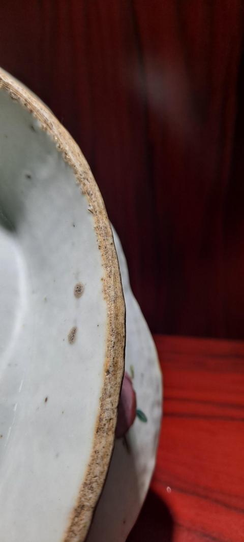 古玩陶瓷晚清景德鎮窯口無雙譜海棠型粉彩貢盤拍賣,當前價格1800元