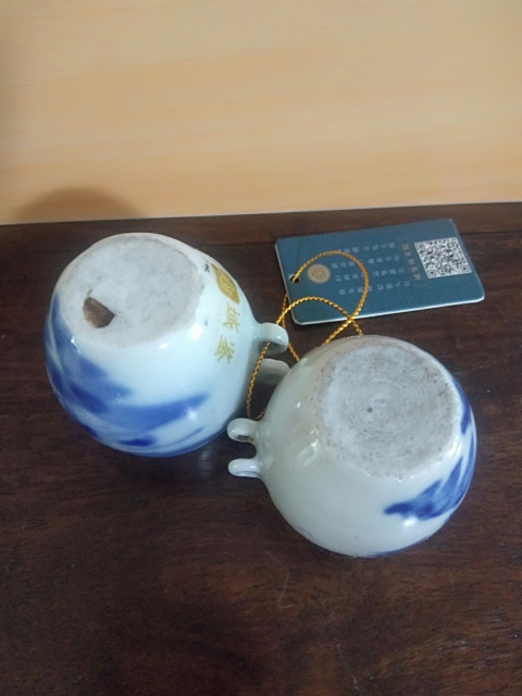 古玩陶瓷一對青花鳥食罐拍賣,當前價格1900元