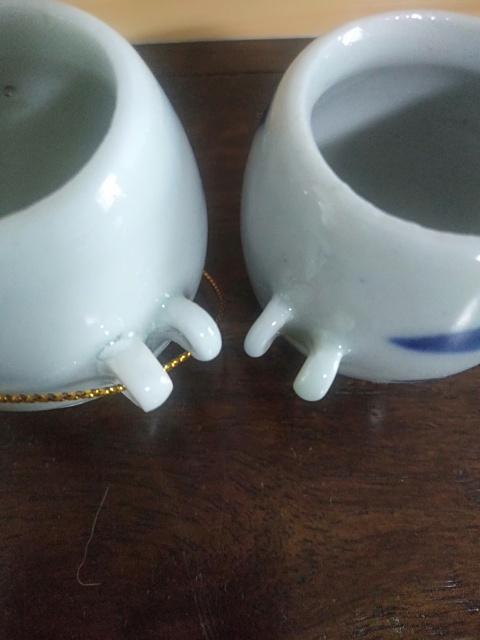 古玩陶瓷一對青花鳥食罐拍賣,當前價格1900元