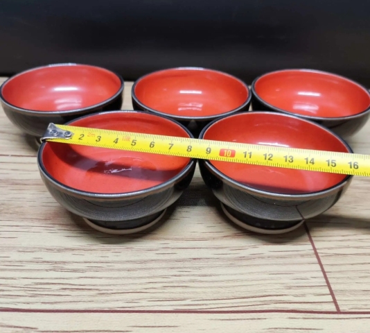 古玩陶瓷內紅釉外烏金釉杯拍賣,當前價格260元