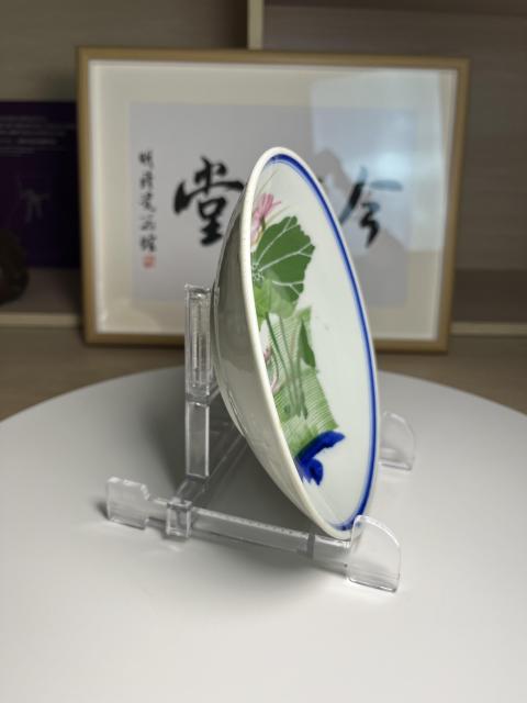古玩陶瓷民國 精品蓮池游禽滿池嬌彩繪盤拍賣，當前價格280元