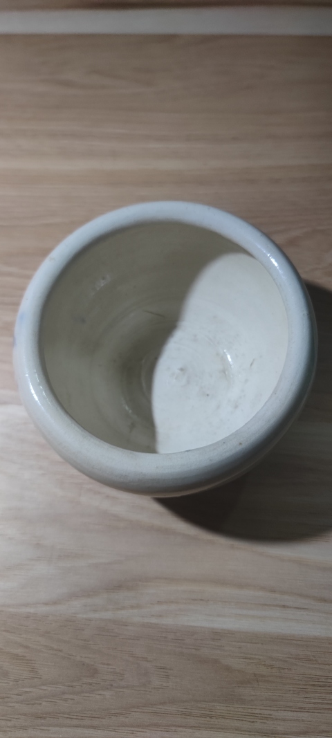 古玩陶瓷【望月樓】清晚期青花山水紋三足香爐拍賣,當(dāng)前價(jià)格800元