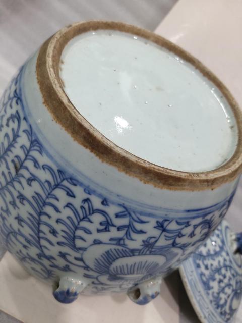古玩陶瓷青花纏枝勾蓮紋四系粥罐拍賣，當前價格2880元