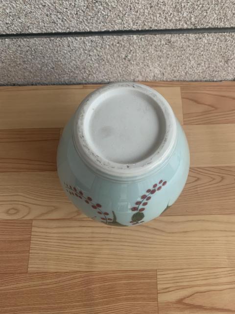 古玩陶瓷八十年代葡萄紋罐拍賣,當前價格350元